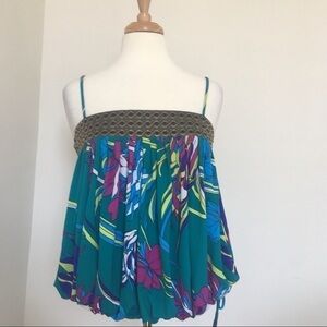 Moda International Spaghetti Strap Top L